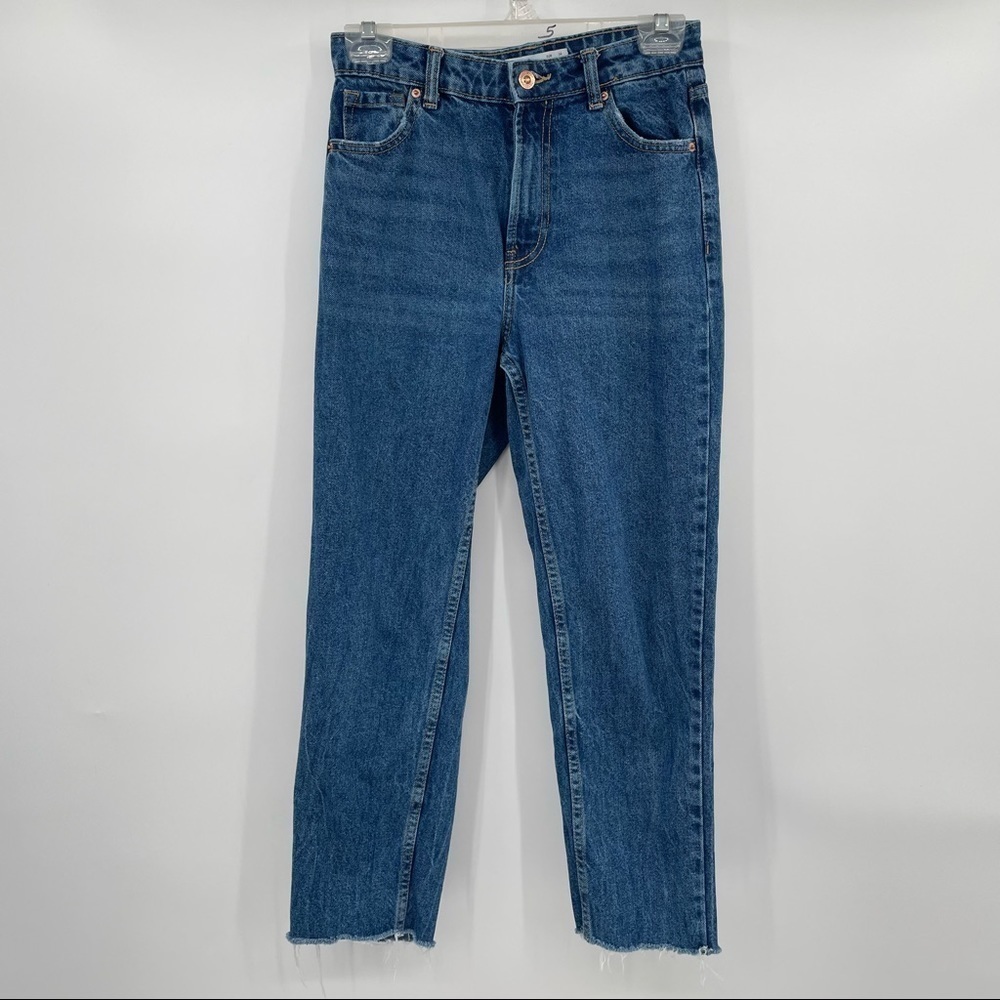 Bershka Mom Jeans in Medium Wash